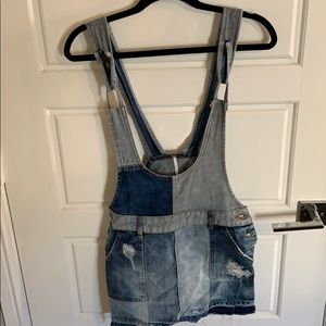 Overall dress